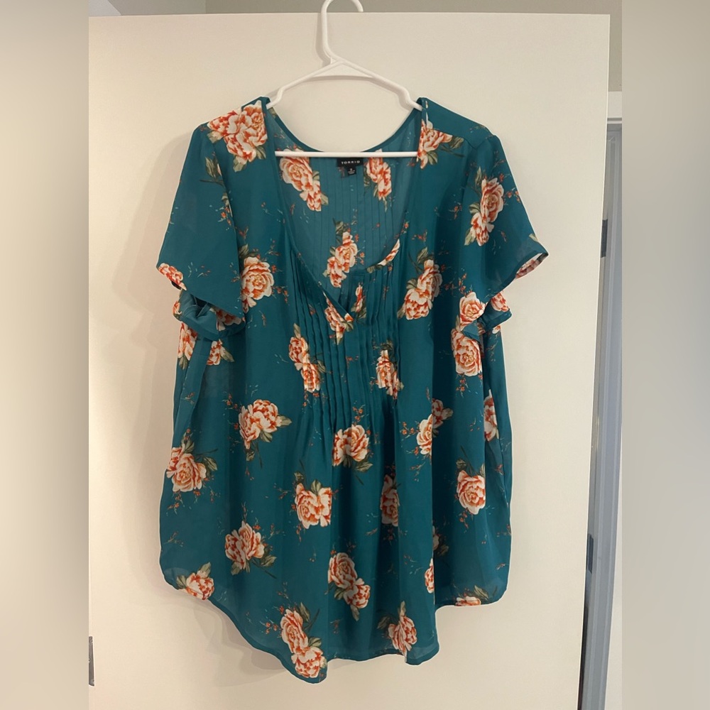 Torrid Georgette Pintuck Floral Blouse